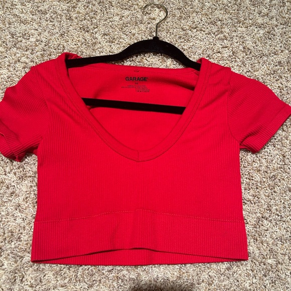 garage crop top - Picture 1 of 3